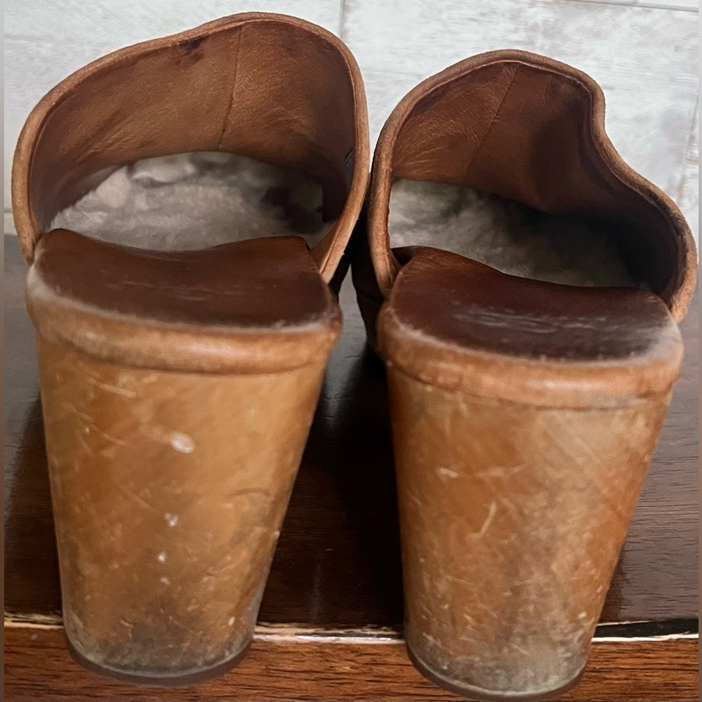 UGG Abbie Studded Suede Platform Clogs in size 9 - Picture 8 of 10